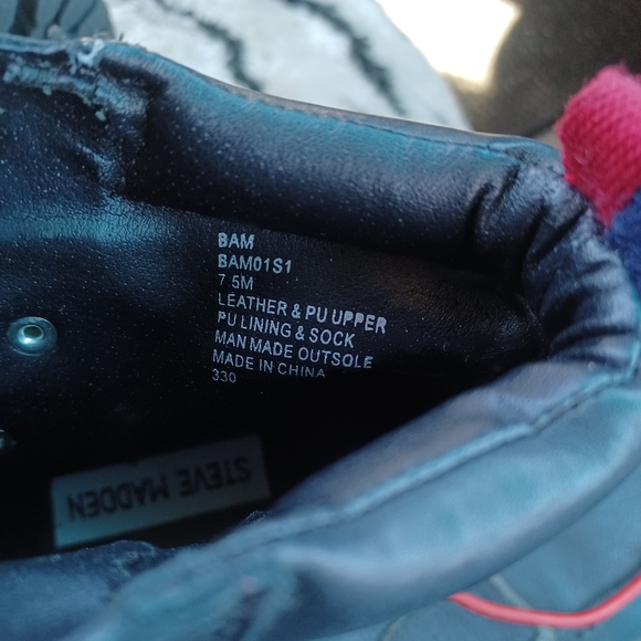 STEVE MADDEN WOMEN LEATHER ANKLE BOOTS - Picture 9 of 12